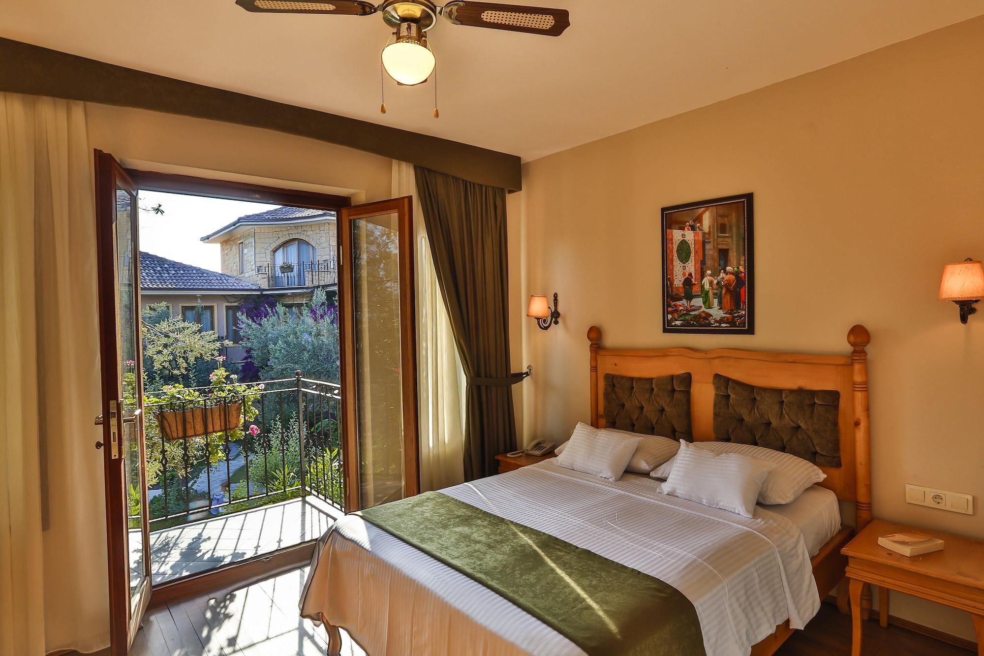Palace Hotel Olive Odore Кючуккую Екстериор снимка
